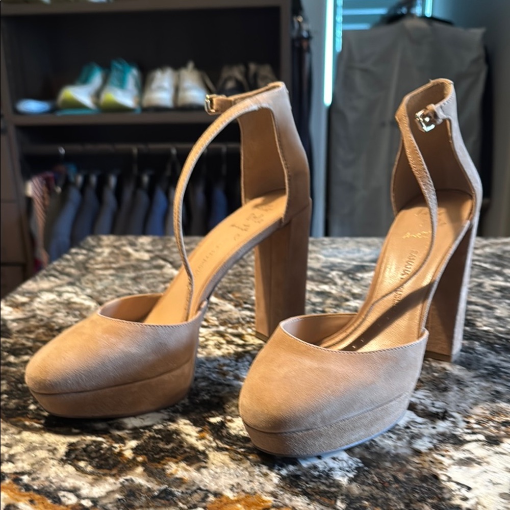 Banana Republic Tan Suede Block Heel Heels